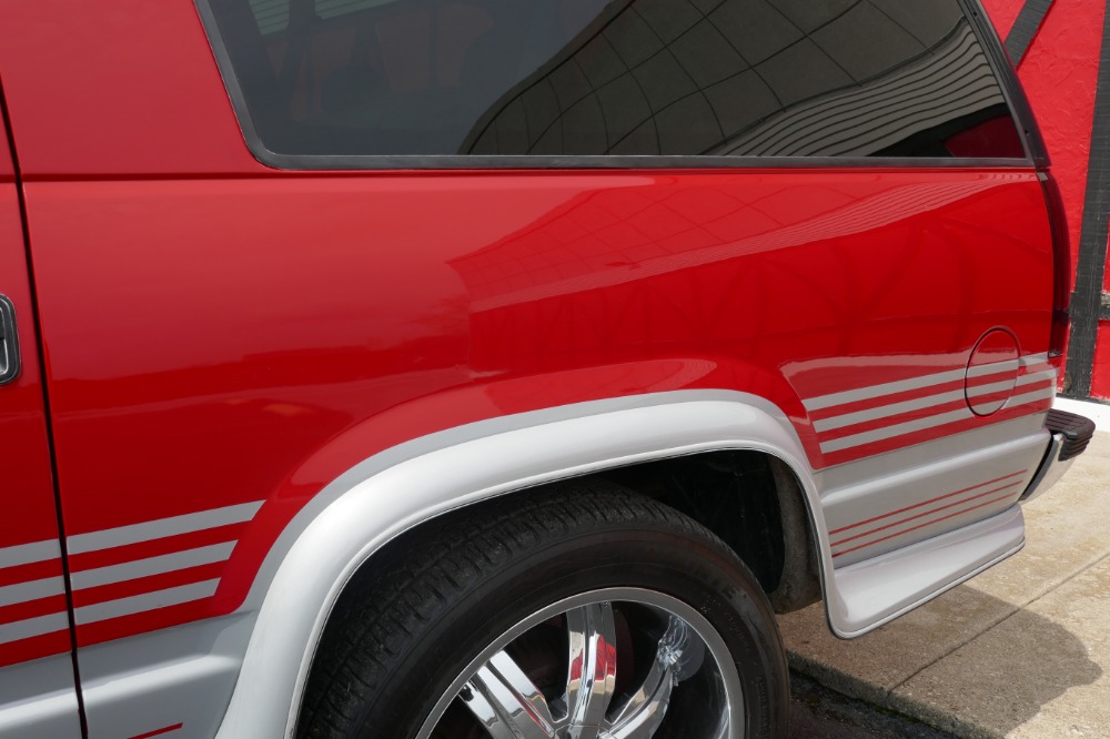 Used 1996 GMC Suburban -NEW PAINT-CHOO CHOO CUSTOMS-LEATHER FULLY LOADED- | Mundelein, IL