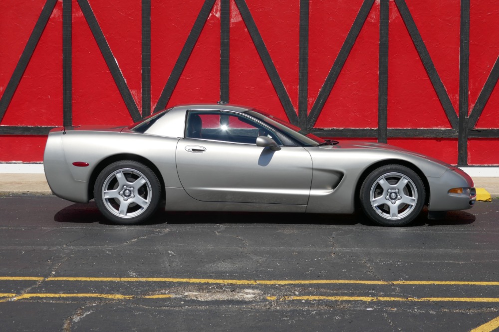 Used 1999 Chevrolet Corvette -PRICE DROP-31K ORIGINAL MILES-6-SPEED MANUAL-RARE W/ FIXED ROOF-VIDEO | Mundelein, IL