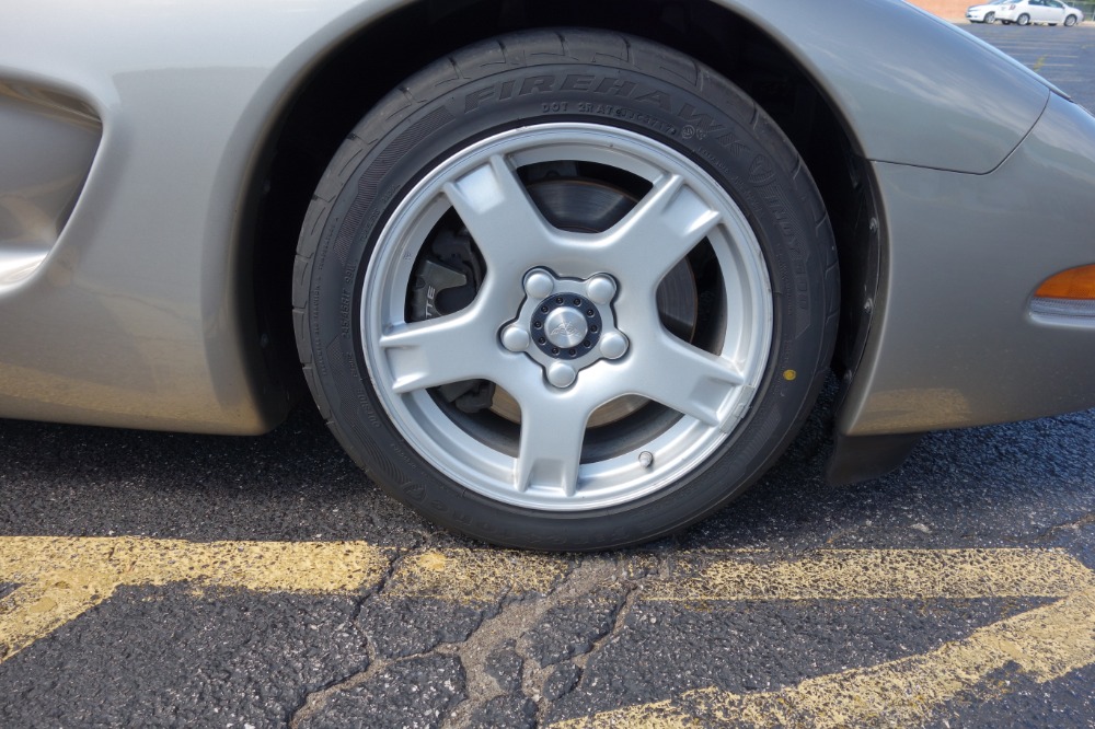 Used 1999 Chevrolet Corvette -PRICE DROP-31K ORIGINAL MILES-6-SPEED MANUAL-RARE W/ FIXED ROOF-VIDEO | Mundelein, IL