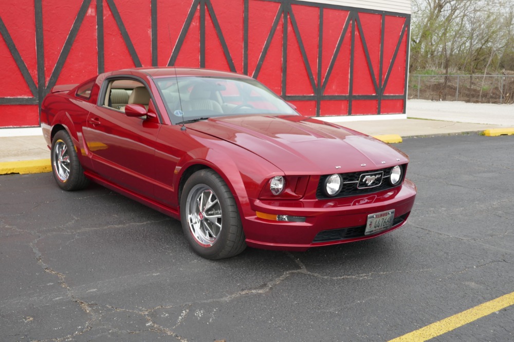 Used 2005 Ford Mustang -MODIFIED RETRO PONY- V6 COUPE- | Mundelein, IL