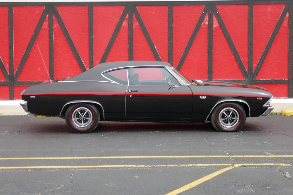 Used 1969 Chevrolet Chevelle -SS396/375Hp-Straight body-High end paint job-SEE VIDEO | Mundelein, IL