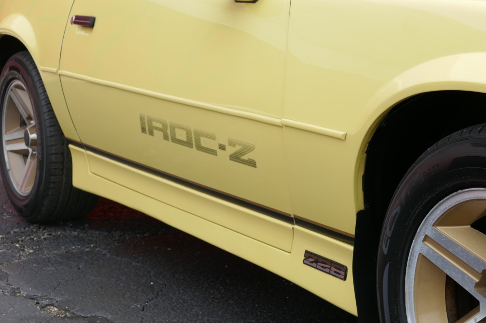 Used 1987 Chevrolet Camaro PRICED TO SELL-Iroc Z-5 Speed Manual-T-Tops-SEE VIDEO | Mundelein, IL