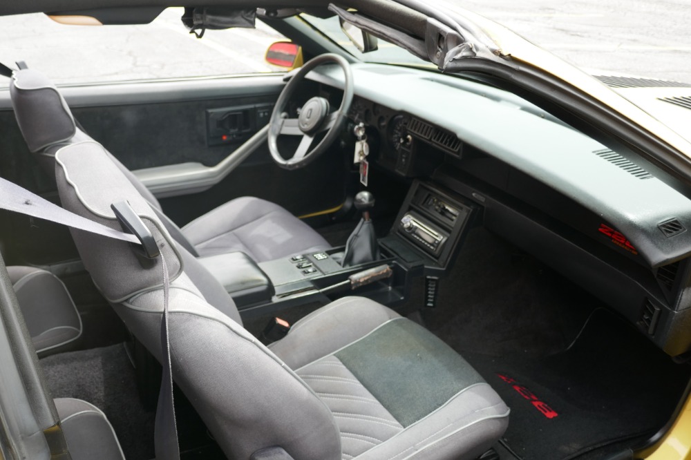 Used 1987 Chevrolet Camaro PRICED TO SELL-Iroc Z-5 Speed Manual-T-Tops-SEE VIDEO | Mundelein, IL