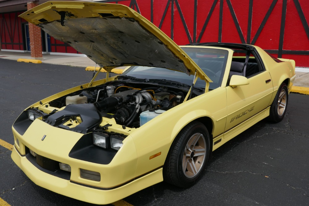 Used 1987 Chevrolet Camaro PRICED TO SELL-Iroc Z-5 Speed Manual-T-Tops-SEE VIDEO | Mundelein, IL