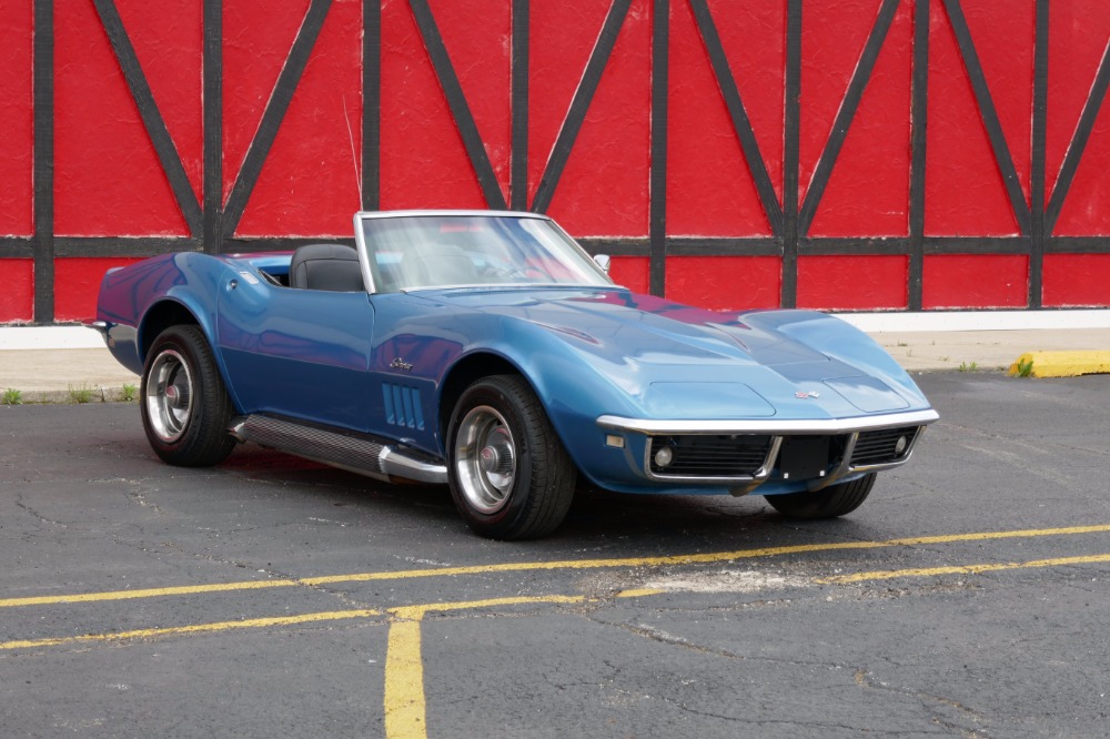 Used 1968 Chevrolet Corvette Convertible Stingray-Marina Blue with 4 speed- | Mundelein, IL