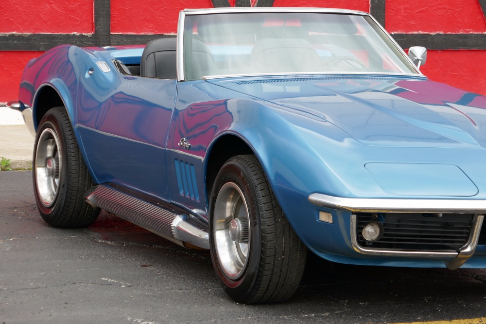 Used 1968 Chevrolet Corvette Convertible Stingray-Marina Blue with 4 speed- | Mundelein, IL