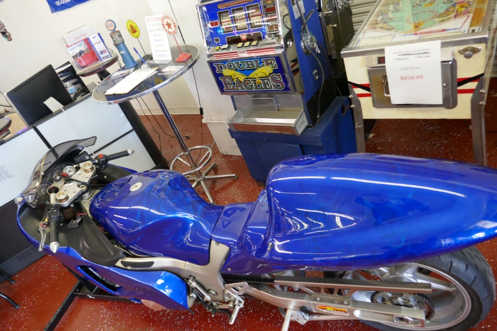 Used 2001 Suzuki Hayabusa - JUST WOW - CUSTOMIZED AND MODIFIED BEAUTY-SEE VIDEO | Mundelein, IL