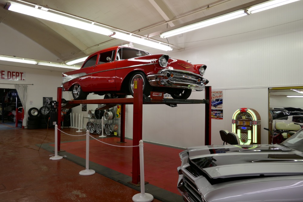 Used 1957 Chevrolet Bel Air -PRICE DROP!!- -RESTO MOD -BEAUTIFUL PAINT-TRI FIVE-NEW LOWERED PRICE | Mundelein, IL