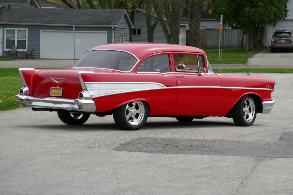 Used 1957 Chevrolet Bel Air -PRICE DROP!!- -RESTO MOD -BEAUTIFUL PAINT-TRI FIVE-NEW LOWERED PRICE | Mundelein, IL