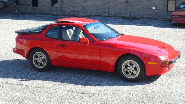 Used 1988 Porsche 944 ORIGINAL OWNER-Collectors Car-REDUCED $$ | Mundelein, IL