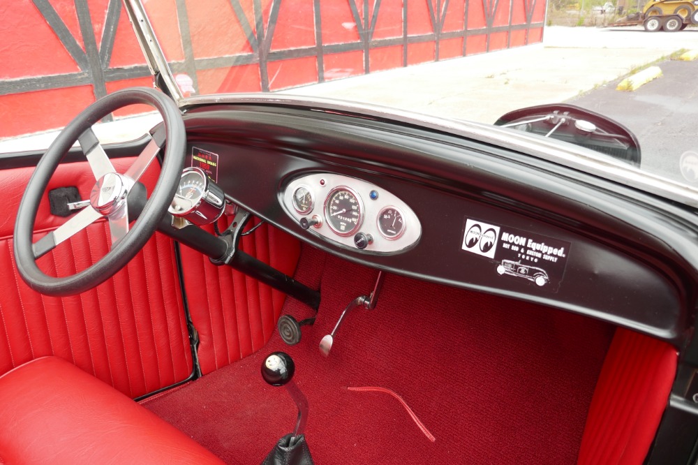Used 1932 Ford Roadster PRICE DROP-HI BOY-FAMOUS MOONEYES-CALIFORNIA BUILD-SEE VIDEO | Mundelein, IL