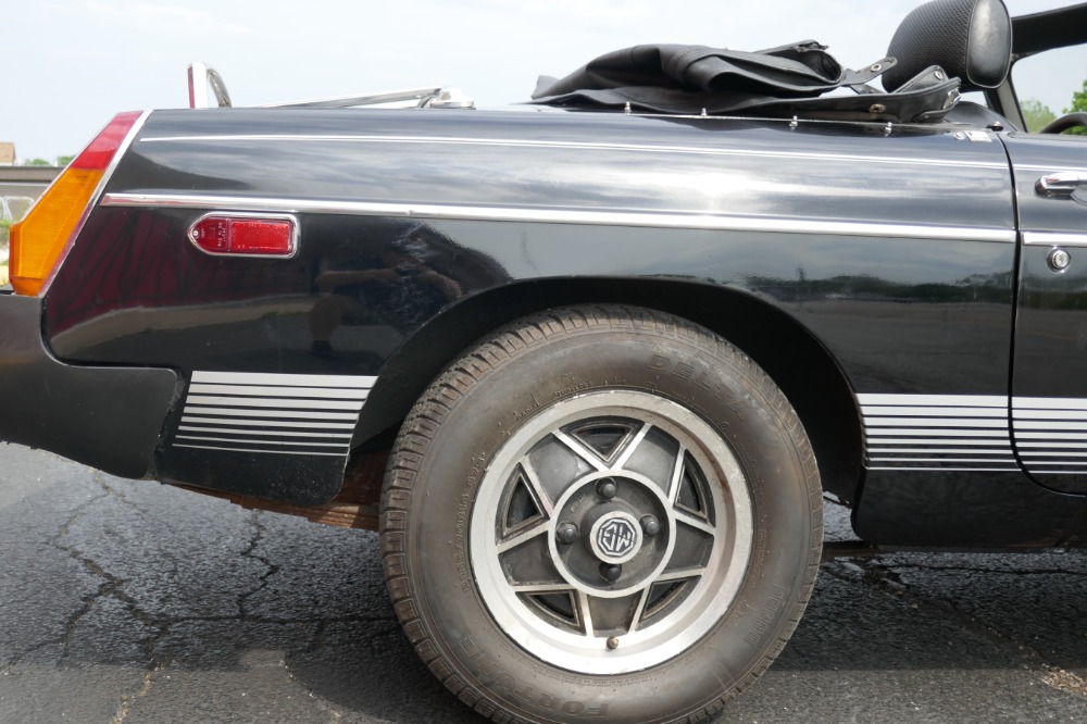 Used 1980 MG MGB -ONLY 30,762 ORIGINAL MILES- BLACK ON BLACK CONVERTIBLE- SEE VIDEO | Mundelein, IL