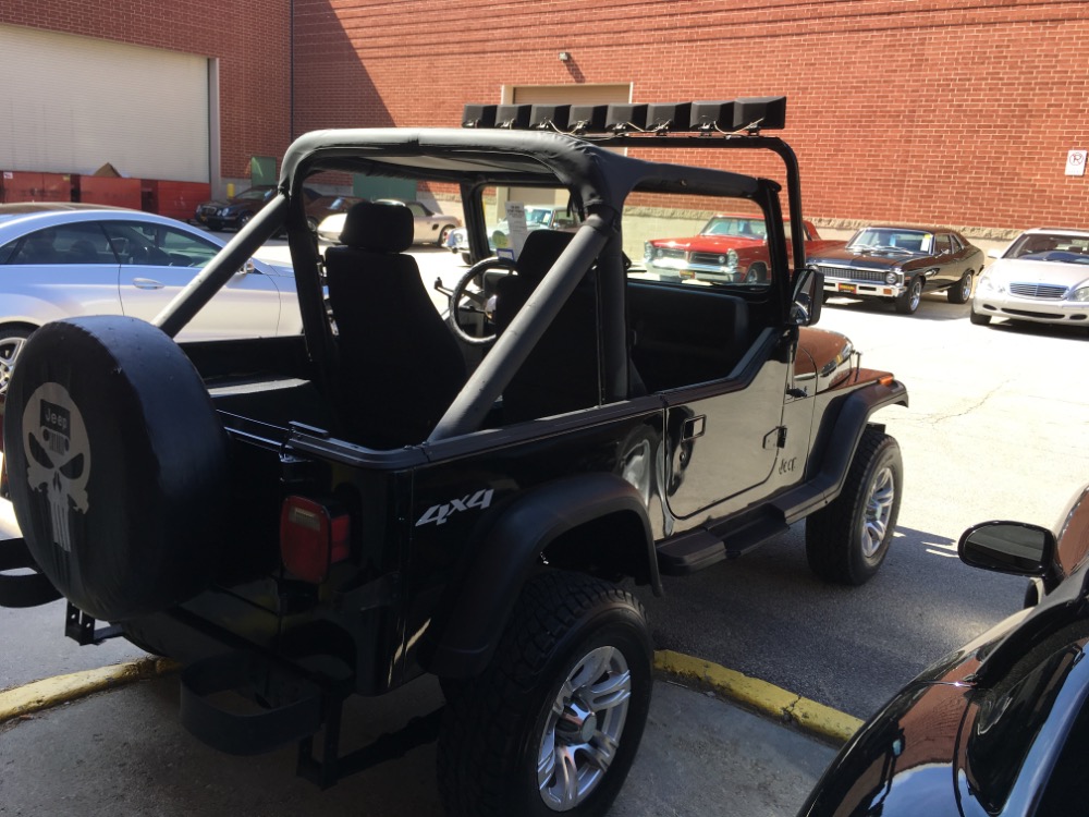 Used 1990 Jeep Wrangler -5 SPEED 4X4-FROM TEXAS-BIKINI TOP-REDUCED PRICE- | Mundelein, IL
