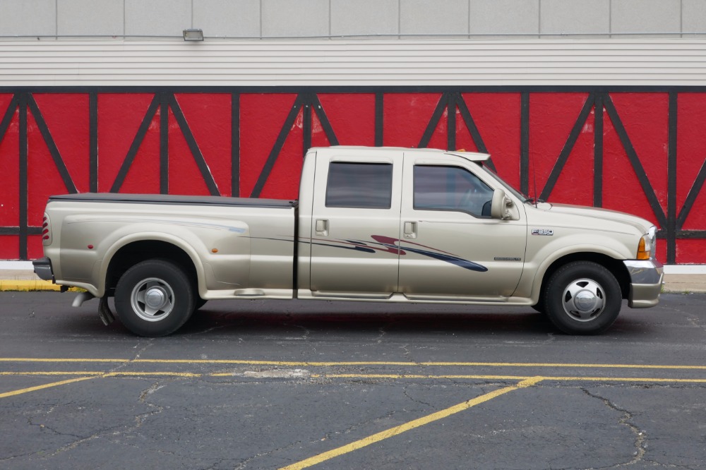 Used 2001 Ford F350 -ONE OWNER-LARIAT EDITION - CREW CAB 7.3 DIESEL-LOWERED PRICE- SEE VIDEO | Mundelein, IL