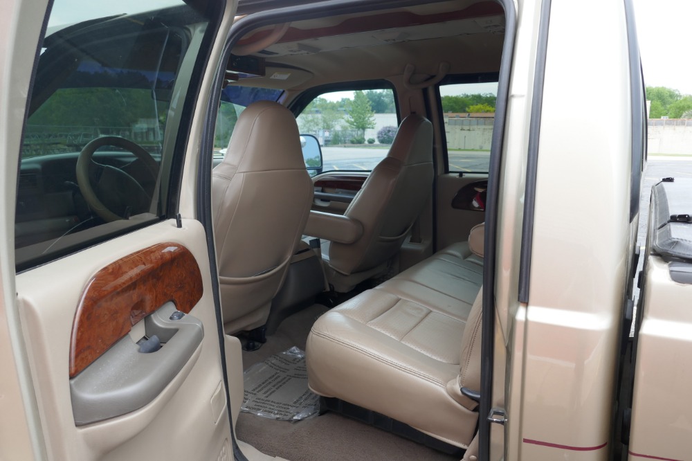 Used 2001 Ford F350 -ONE OWNER-LARIAT EDITION - CREW CAB 7.3 DIESEL-LOWERED PRICE- SEE VIDEO | Mundelein, IL