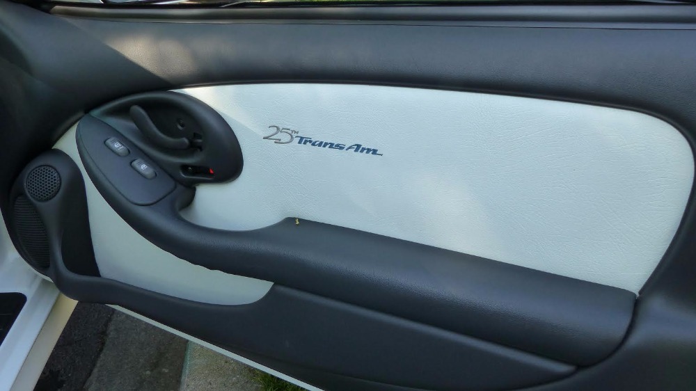 Used 1994 Pontiac Firebird -TRANS AM - RARE 25TH ANNIVERSARY EDITION- 10K ORIGINAL MILES- | Mundelein, IL