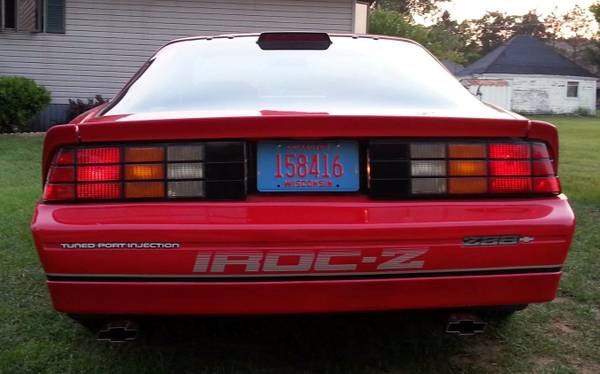 Used 1986 Chevrolet Camaro -IROC Z28- WELL MAINTAINED 305 V8- | Mundelein, IL