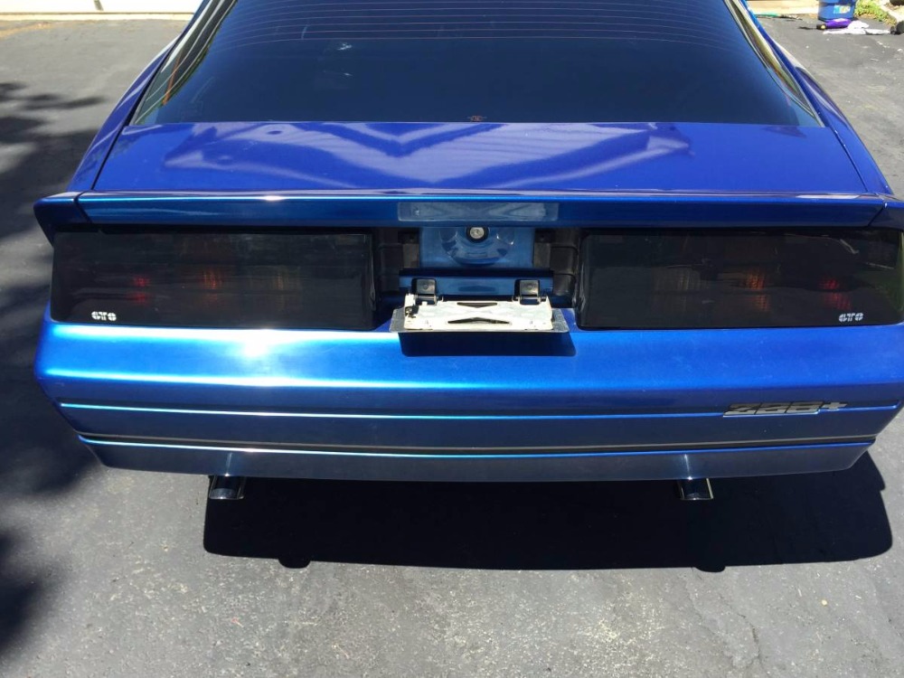 Used 1986 Chevrolet Camaro -IROC Z28- WELL MAINTAINED 305 V8-5-SPEED- | Mundelein, IL