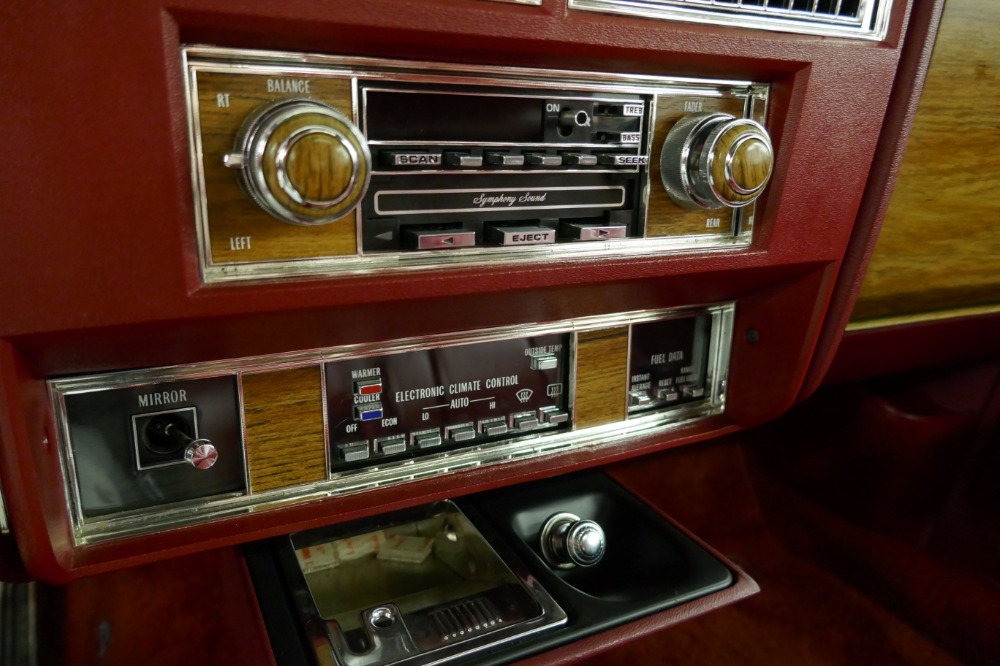 Used 1985 Cadillac Fleetwood -BROUGHAM- ALL ORIGINAL LOADED SURVIVOR- | Mundelein, IL