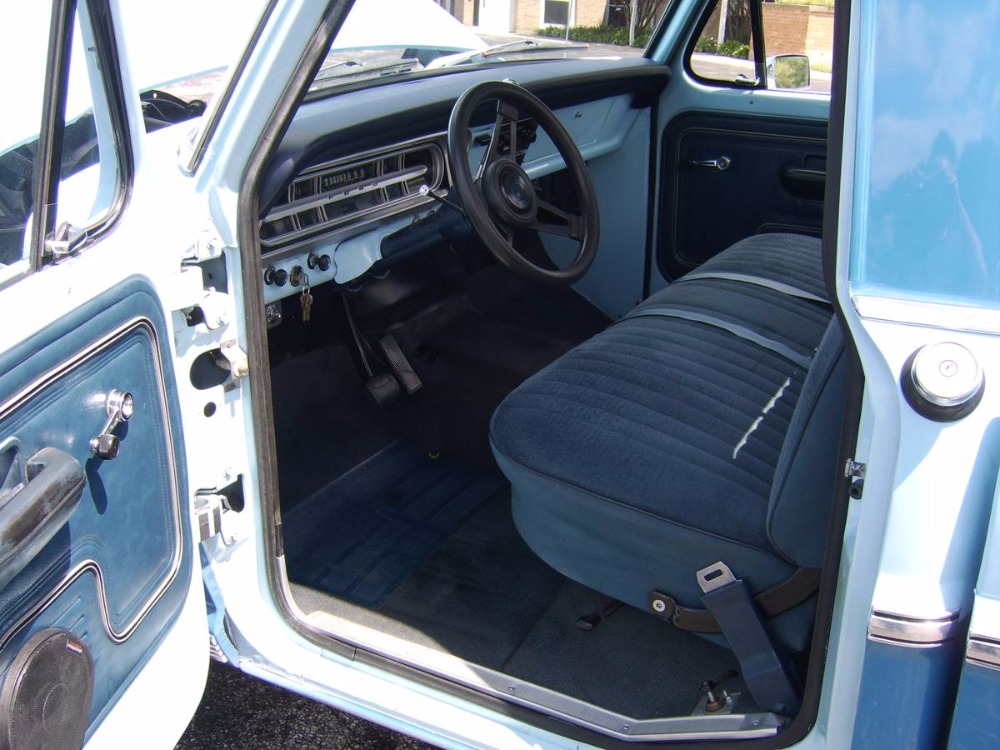 Used 1972 Ford F250 -SPORT CUSTOM PICKUP TRUCK- 3 TONE BLUE - | Mundelein, IL