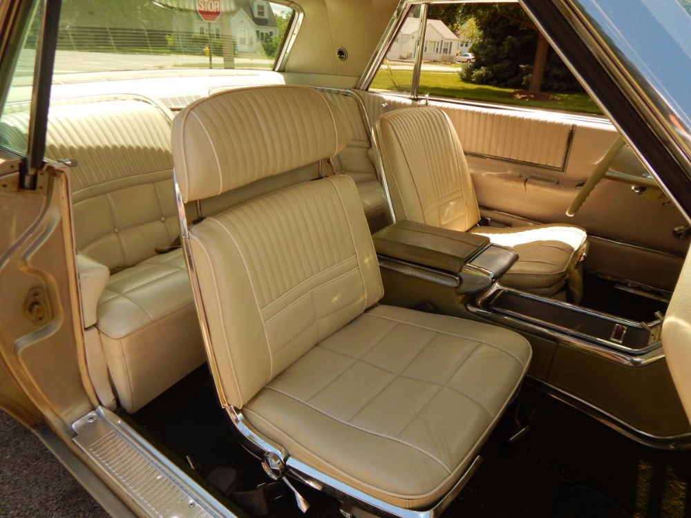 Used 1966 Ford Thunderbird -AFFORDABLE CLASSIC CRUISER- | Mundelein, IL