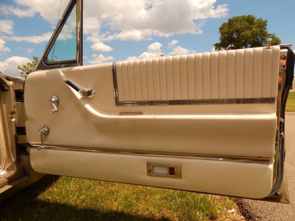 Used 1966 Ford Thunderbird -AFFORDABLE CLASSIC CRUISER- | Mundelein, IL