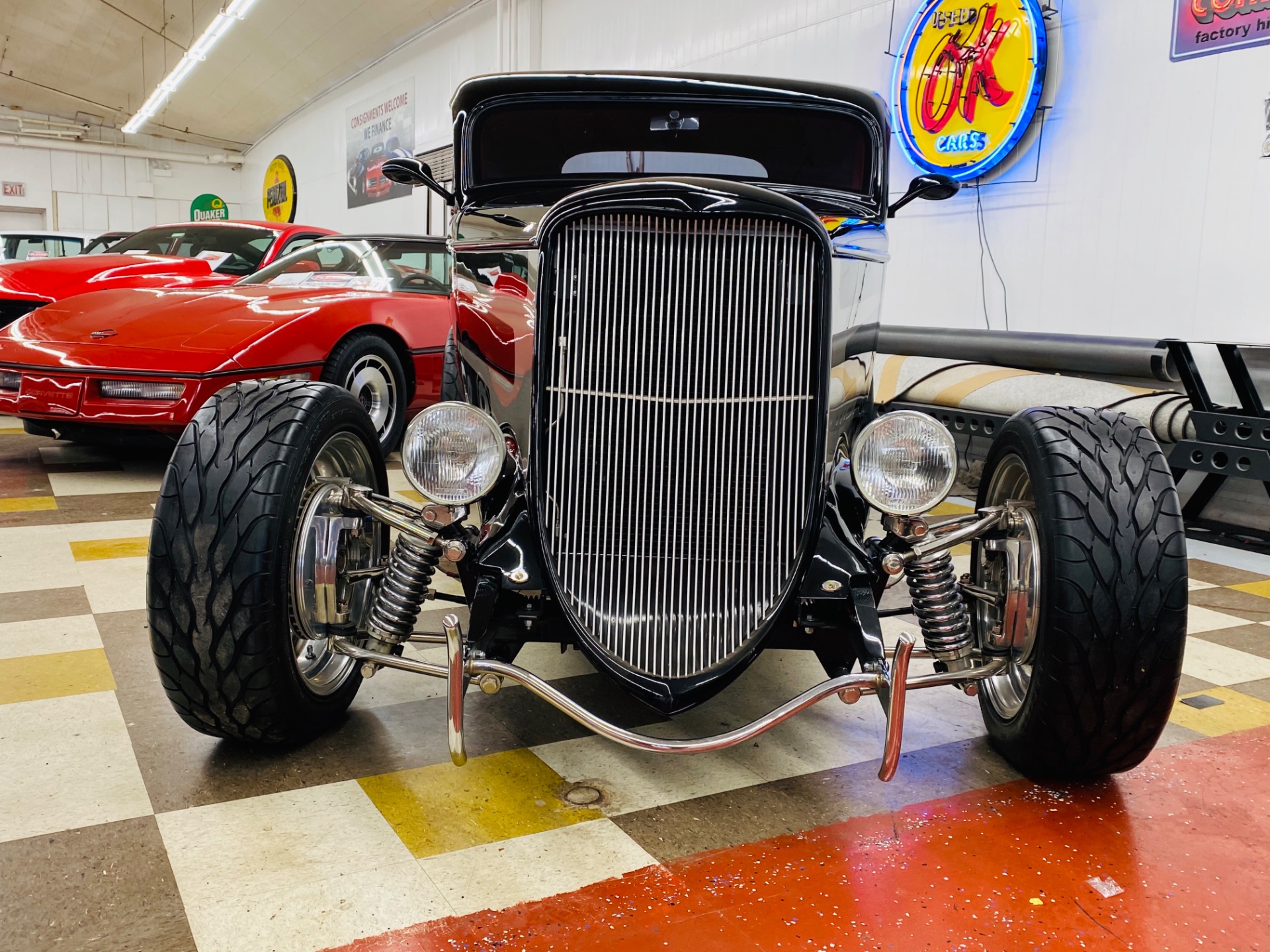 Used 1933 Ford Hot Rod / Street Rod -PRICE DROPPED!!!- LS1 V8 - PAUL ATKINS CUSTOM INTERIOR- SEE VIDEO | Mundelein, IL