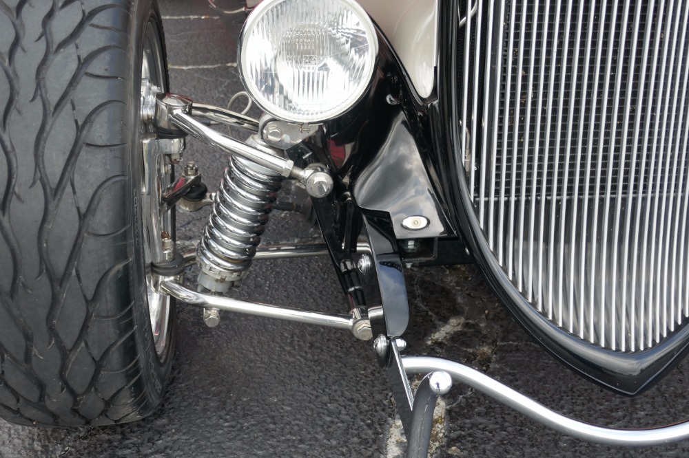 Used 1933 Ford Hot Rod / Street Rod -PRICE DROPPED!!!- LS1 V8 - PAUL ATKINS CUSTOM INTERIOR- SEE VIDEO | Mundelein, IL