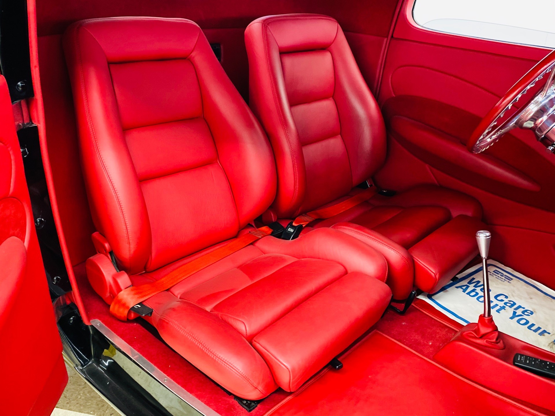 Used 1933 Ford Hot Rod / Street Rod -PRICE DROPPED!!!- LS1 V8 - PAUL ATKINS CUSTOM INTERIOR- SEE VIDEO | Mundelein, IL