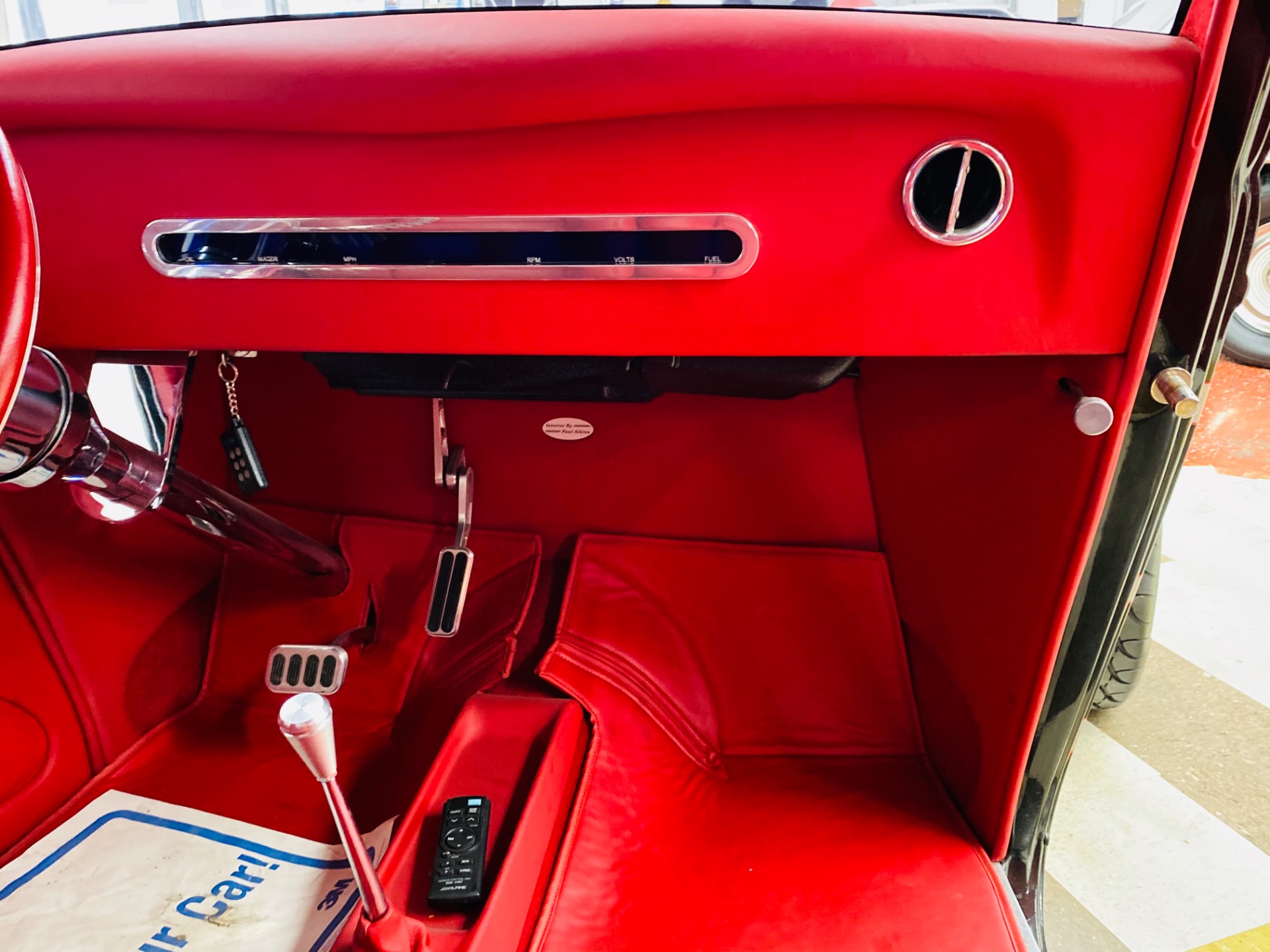 Used 1933 Ford Hot Rod / Street Rod -PRICE DROPPED!!!- LS1 V8 - PAUL ATKINS CUSTOM INTERIOR- SEE VIDEO | Mundelein, IL