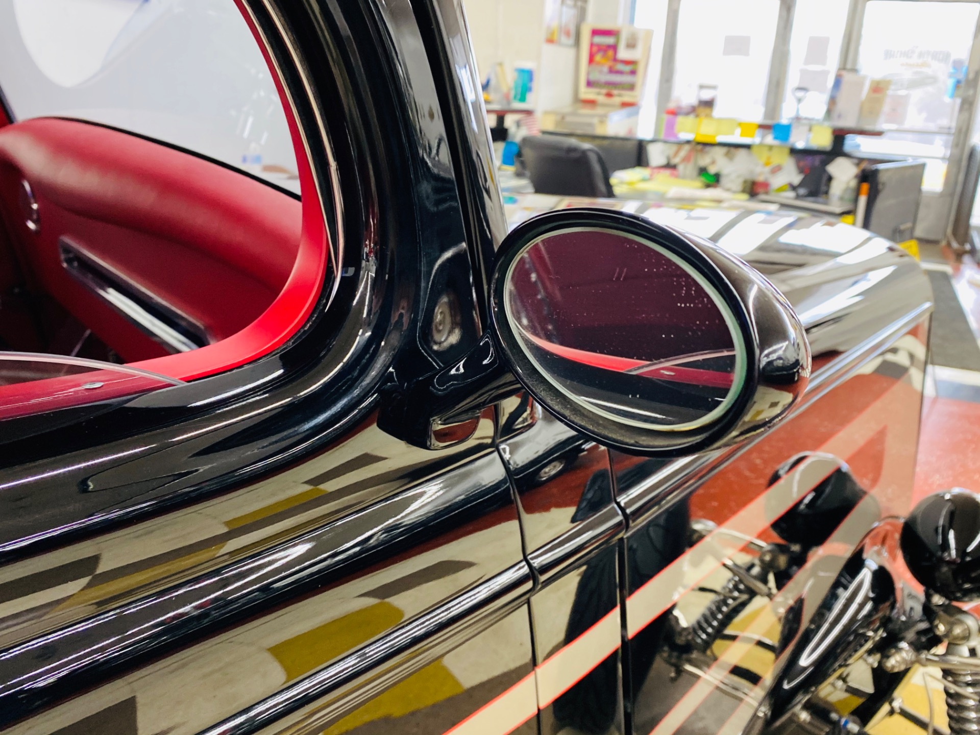 Used 1933 Ford Hot Rod / Street Rod -PRICE DROPPED!!!- LS1 V8 - PAUL ATKINS CUSTOM INTERIOR- SEE VIDEO | Mundelein, IL
