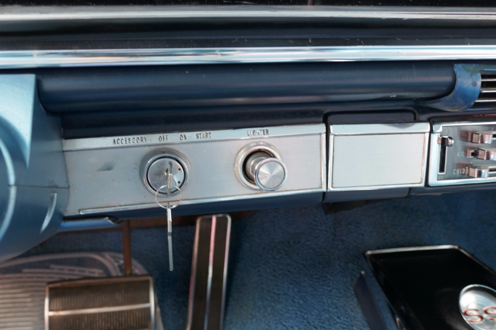 Used 1965 Chevrolet Impala -SUPER SPORT-NUMBERS MATCHING-RUST FREE SOLID DRIVER- SEE VIDEO | Mundelein, IL