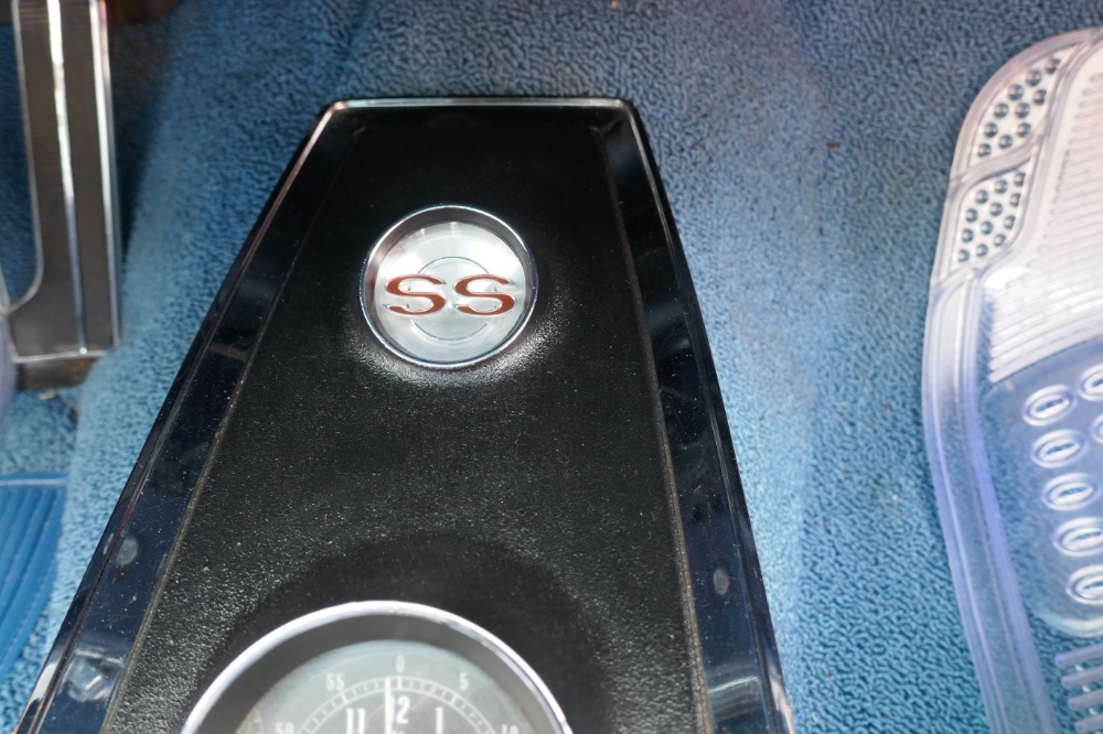 Used 1965 Chevrolet Impala -SUPER SPORT-NUMBERS MATCHING-RUST FREE SOLID DRIVER- SEE VIDEO | Mundelein, IL