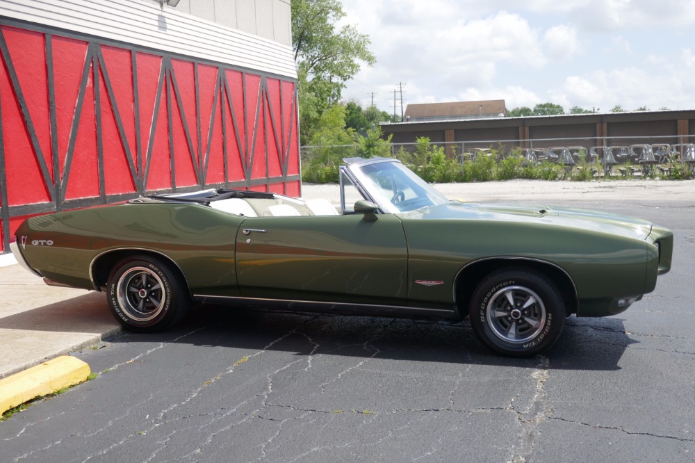 Used 1968 Pontiac GTO - CONVERTIBLE 242 - 400 V8 / 4SPEED MANUAL TRANS-SEE VIDEO | Mundelein, IL