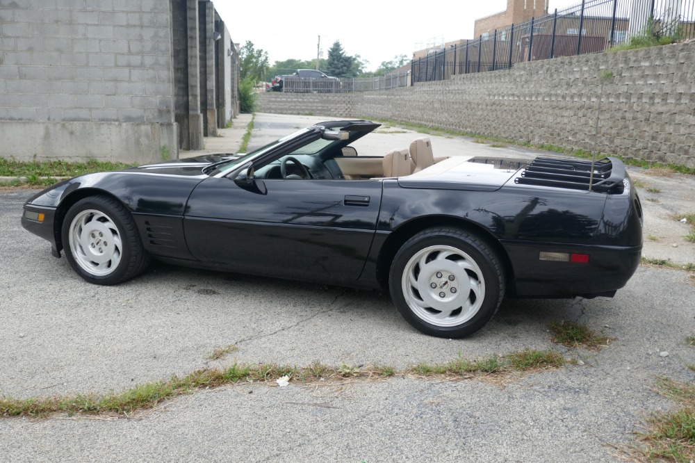 Used 1992 Chevrolet Corvette -CONVERTIBLE SUMMER FUN-AFFORDABLE MODERN CLASSIC-SEE VIDEO | Mundelein, IL
