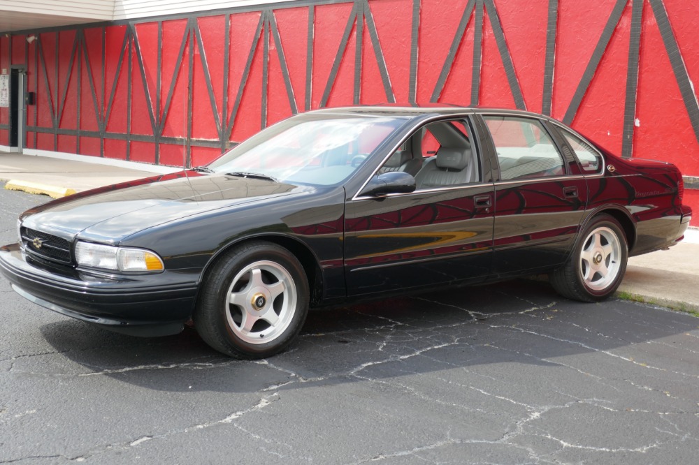 Used 1996 Chevrolet Impala -SS-LIKE NEW-VERY LOW MILES-LIKE NEW-MUST SEE- ONLY 1 OWNER- SEE VIDEO | Mundelein, IL