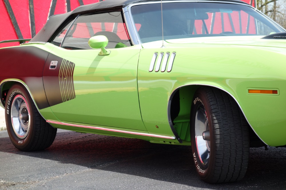 Used 1971 Plymouth Barracuda -426 HEMI- 4 SPEED MANUAL - PISTOL GRIP SHIFTER -SEE VIDEO | St. Petersburg, FL