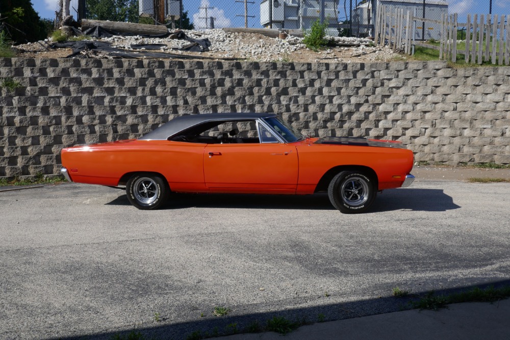 Used 1969 Plymouth Road Runner -REAL H CODE 383-HEMI ORANGE-SOLID MOPAR-AIR GRABBER-SEE VIDEO | Mundelein, IL