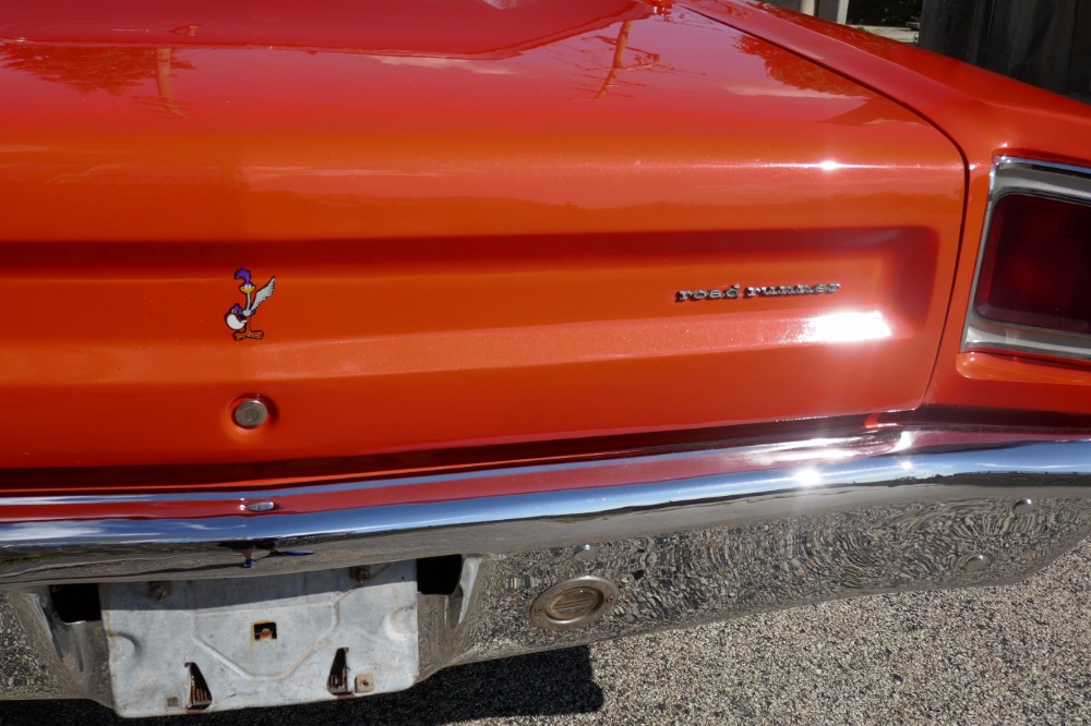 Used 1969 Plymouth Road Runner -REAL H CODE 383-HEMI ORANGE-SOLID MOPAR-AIR GRABBER-SEE VIDEO | Mundelein, IL