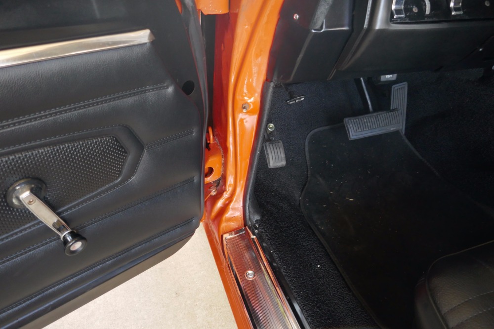 Used 1969 Plymouth Road Runner -REAL H CODE 383-HEMI ORANGE-SOLID MOPAR-AIR GRABBER-SEE VIDEO | Mundelein, IL