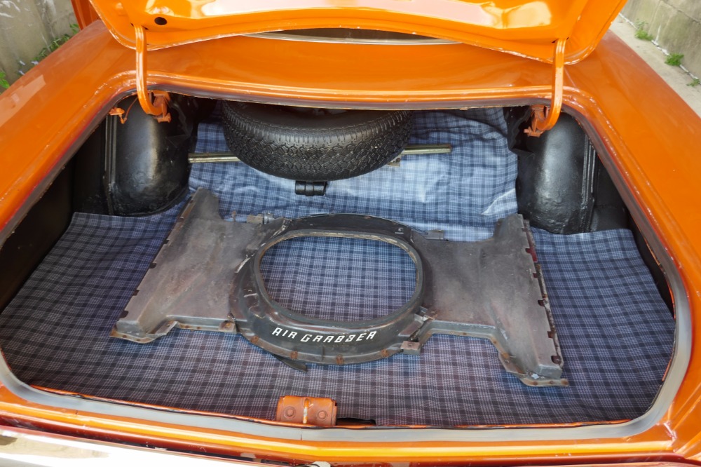 Used 1969 Plymouth Road Runner -REAL H CODE 383-HEMI ORANGE-SOLID MOPAR-AIR GRABBER-SEE VIDEO | Mundelein, IL