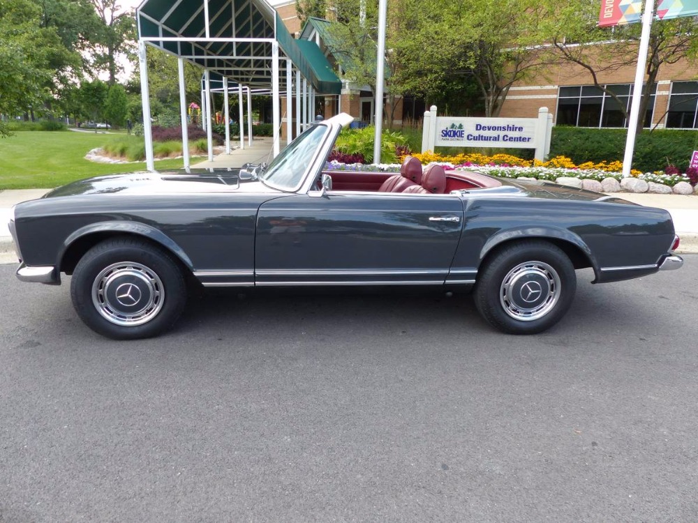 Used 1969 Mercedes Benz 280SL - CONVERTIBLE  WITH PAGODA HARD TOP AND SOFT TOP-USA SPECIFICATION MODEL | Mundelein, IL