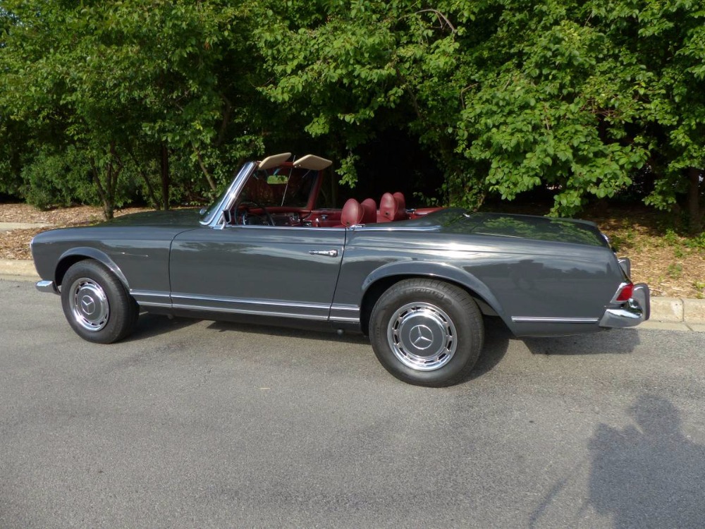 Used 1969 Mercedes Benz 280SL - CONVERTIBLE  WITH PAGODA HARD TOP AND SOFT TOP-USA SPECIFICATION MODEL | Mundelein, IL