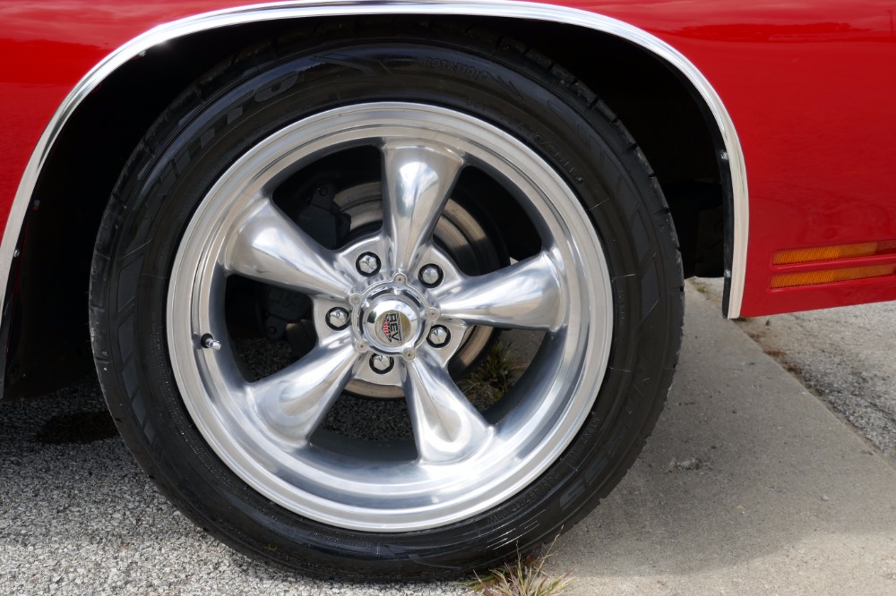 Used 1970 Chevrolet Chevelle -BIG BLOCK 454-NICE BRIGHT RED PAINT JOB-FROM THE WEST COAST-SEE VIDEO | Mundelein, IL