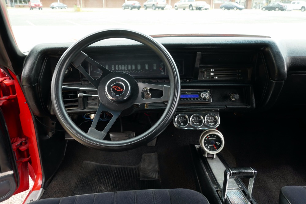 Used 1970 Chevrolet Chevelle -BIG BLOCK 454-NICE BRIGHT RED PAINT JOB-FROM THE WEST COAST-SEE VIDEO | Mundelein, IL