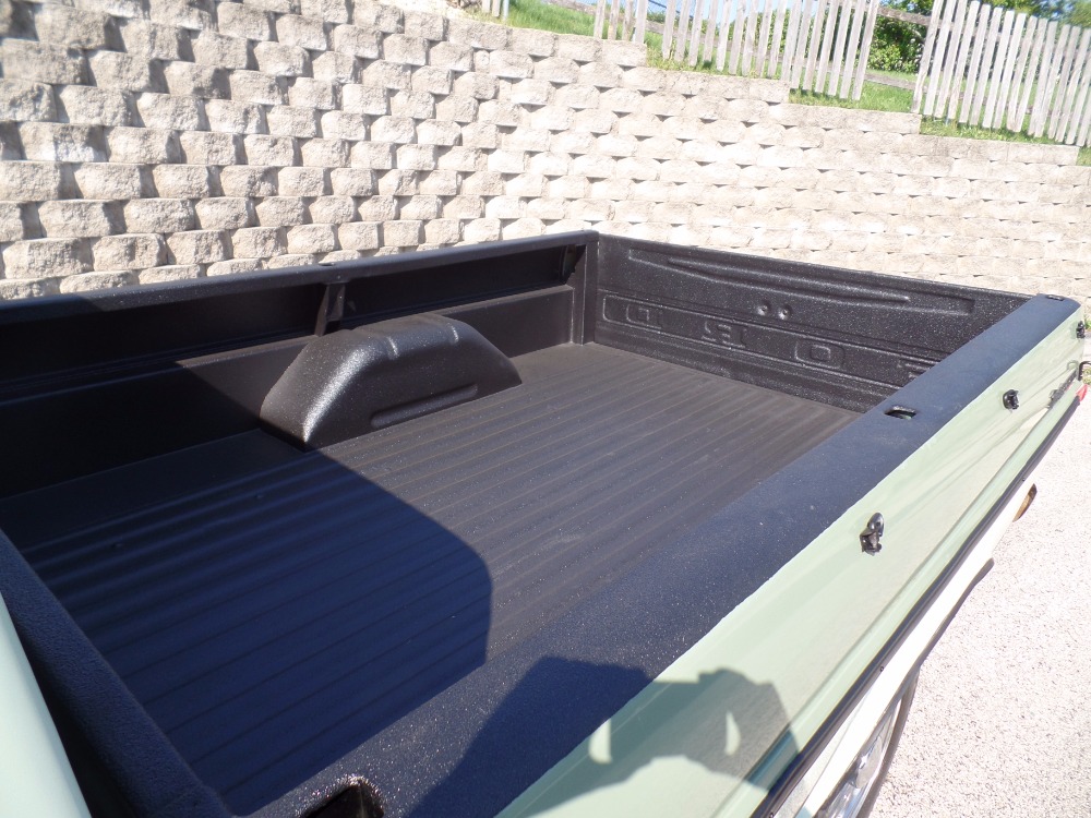 Used 1971 Ford F250 -CALIFORNIA SPORT CUSTOM-CLASSIC- HEFTY 390 V8 - CAMPER SPECIAL- SEE VIDEO | Mundelein, IL