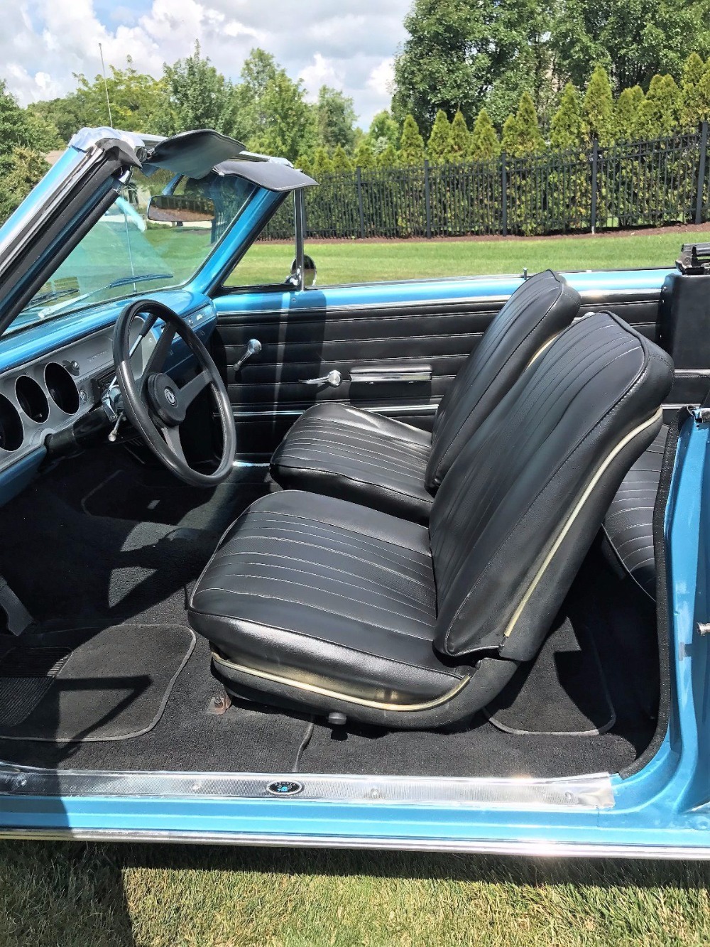 Used 1965 Chevrolet Chevelle Malibu-Summer Fun-Great color combination- Very Reliable- | Mundelein, IL