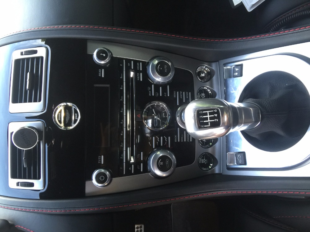Used 2013 Aston Martin Vantage -4.7 L V8/ 6-SPEED MANUAL - COUPE W/ LOW MILES | Mundelein, IL