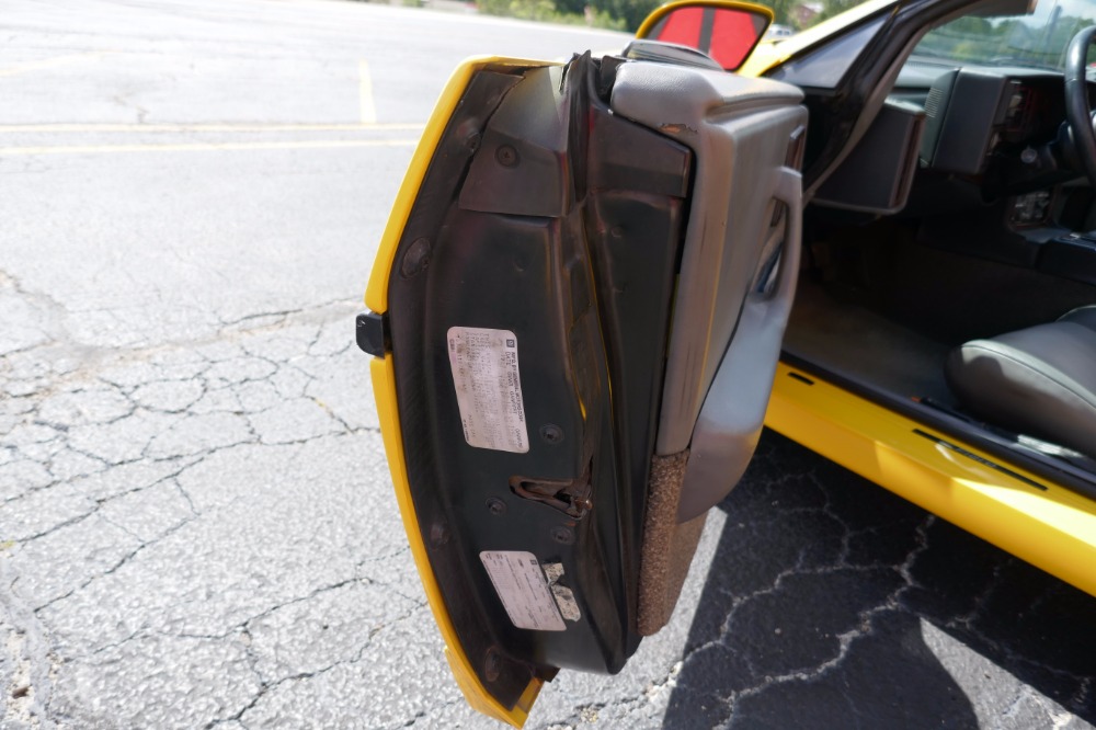 Used 1987 Pontiac Fiero -GT- 3.8 L/ 5-SPEED- SUPERCHARGED V6- SEE VIDEO | Mundelein, IL