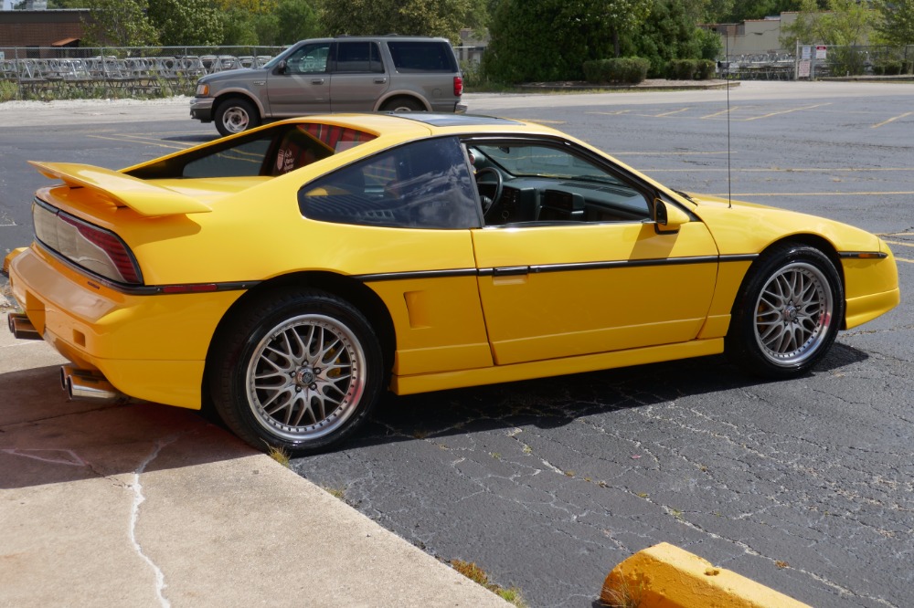 Used 1987 Pontiac Fiero -GT- 3.8 L/ 5-SPEED- SUPERCHARGED V6- SEE VIDEO | Mundelein, IL